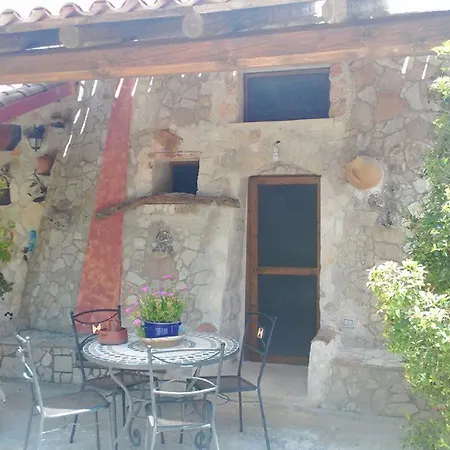 Nepole Vakantiehuis Torre Vado